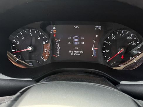 Used 2023 Jeep Compass Limited AWD/4WD image 14
