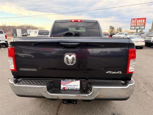 Used 2020 RAM 2500 Big Horn image 3