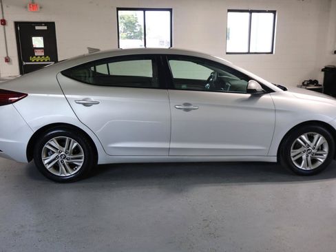 Used 2019 Hyundai Elantra SEL FWD image 10