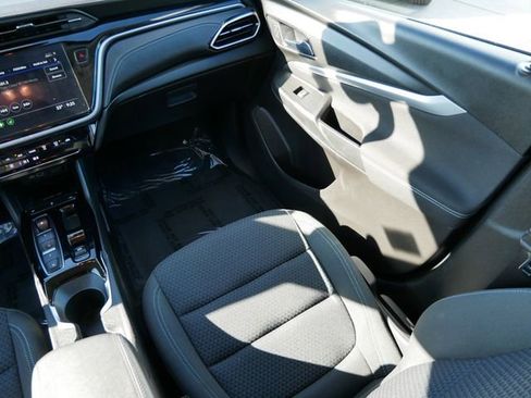 Certified 2023 Chevrolet Bolt EUV LT w/ Driver Confidence Package FWD image 11