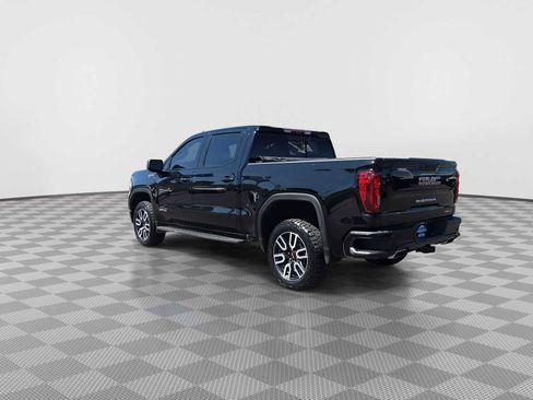 Used 2022 GMC Sierra 1500 AT4 w/ AT4 Premium Package AWD/4WD image 6