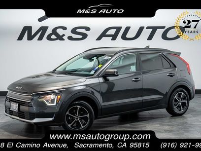 Used 2023 Kia Niro EX