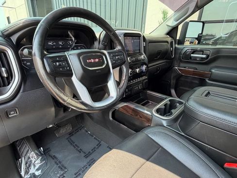 Used 2022 GMC Sierra 2500 SLT w/ SLT Convenience Package AWD/4WD image 11