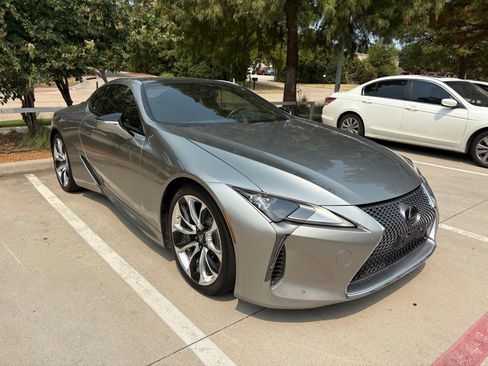 Used 2021 Lexus LC 500 Coupe w/ Performance Package RWD image 3