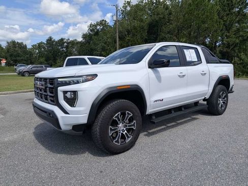 Used 2025 GMC Canyon AT4 w/ AT4 Premium Package AWD/4WD image 7