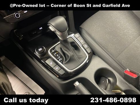 Used 2024 Kia Seltos X-Line AWD/4WD image 24