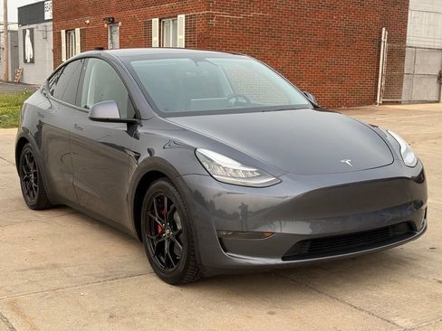 Used 2020 Tesla Model Y Performance AWD/4WD image 4