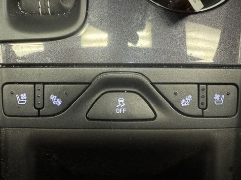 Used 2017 Chevrolet Impala Premier w/ Enhanced Convenience Package FWD image 25