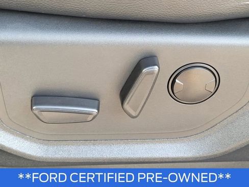 Certified 2022 Ford F250 Lariat w/ Lariat Value Package image 17