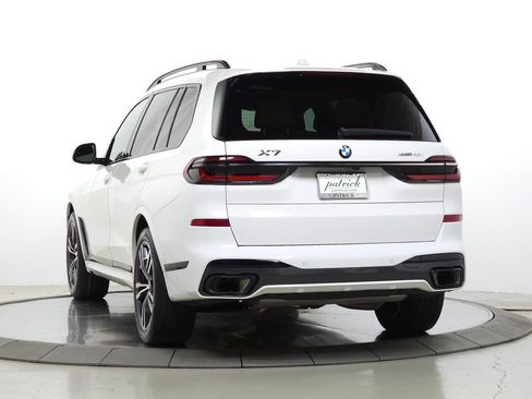 Used 2023 BMW X7 xDrive40i w/ Executive Package AWD/4WD image 3