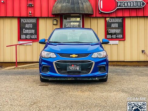 Used 2020 Chevrolet Sonic LT FWD image 3