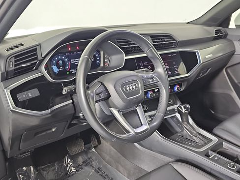 Used 2023 Audi Q3 2.0T Premium AWD/4WD image 16