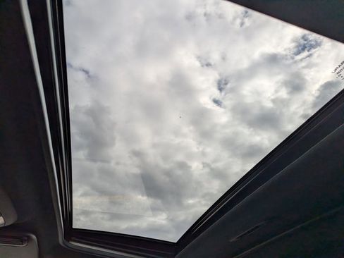 Used 2024 Subaru Crosstrek 2.5i Wilderness w/ Wilderness Package image 21