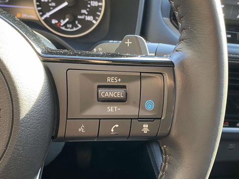 Used 2023 Nissan Rogue SL w/ SL Premium Package AWD/4WD image 22