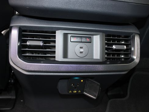 New 2025 Ford F150 Platinum image 17