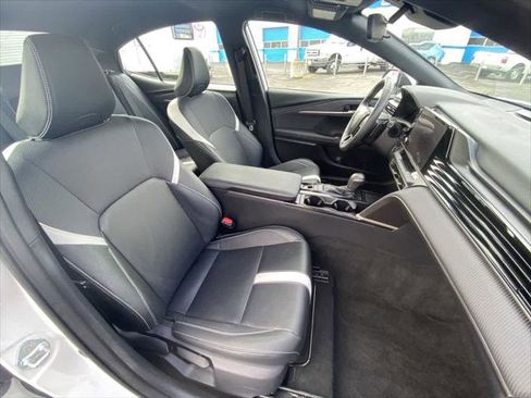 Certified 2025 Toyota Camry SE image 23