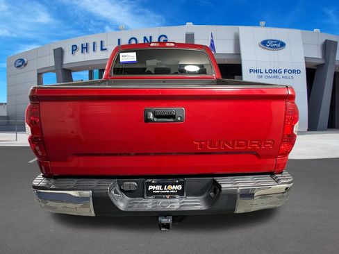 Used 2018 Toyota Tundra SR5 w/ SR5 Upgrade Package RWD image 4