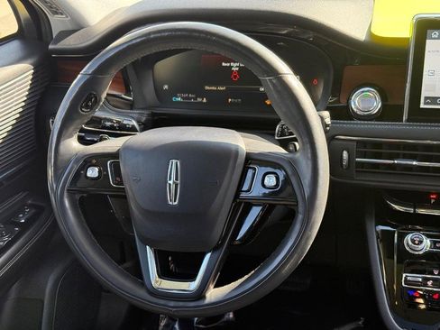 Certified 2022 Lincoln Corsair Reserve w/ Equipment Group 201A image 15