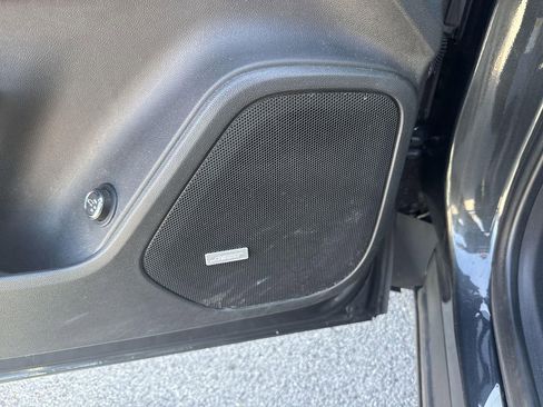 Used 2020 Chevrolet Blazer Premier w/ Driver Confidence II Package image 24