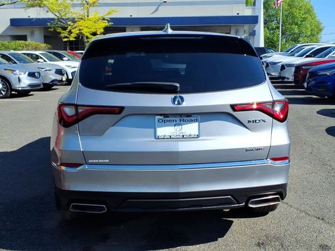 Certified 2023 Acura MDX SH-AWD image 5