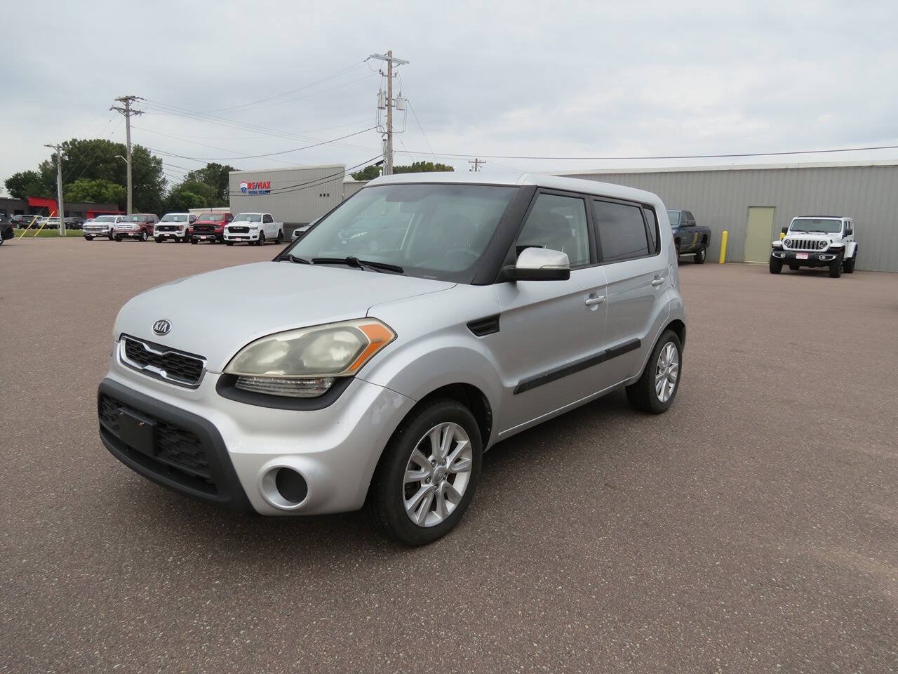 Used 2012 Kia Soul + FWD image 7