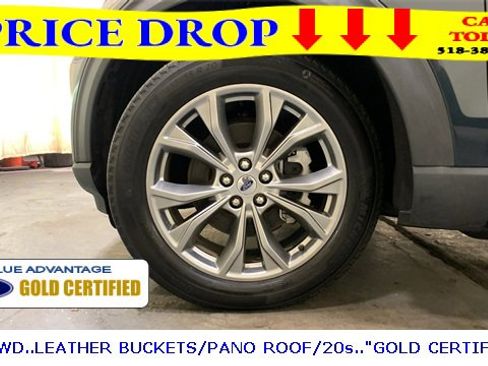 Certified 2022 Ford Explorer XLT w/ Equipment Group 202A image 49