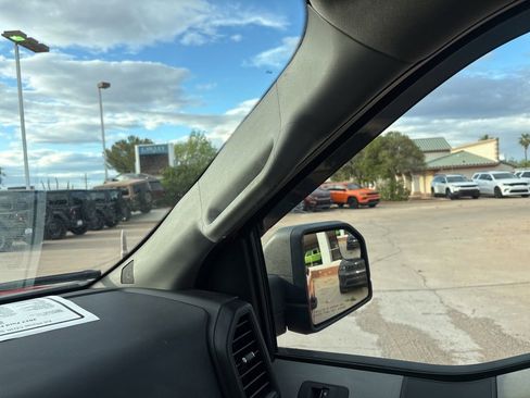 Used 2017 Ford F150 XL w/ Equipment Group 101A Mid image 27