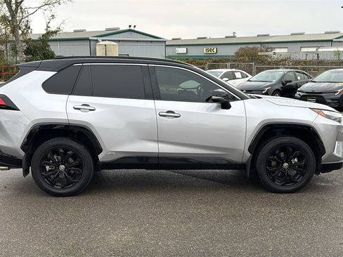 Used 2022 Toyota RAV4 XSE image 7