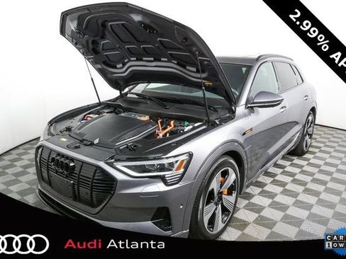 Certified 2023 Audi e-tron Premium Plus w/ Premium Plus Package image 35