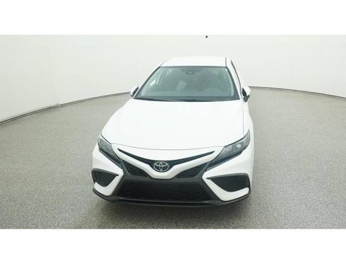 Used 2023 Toyota Camry SE FWD image 20