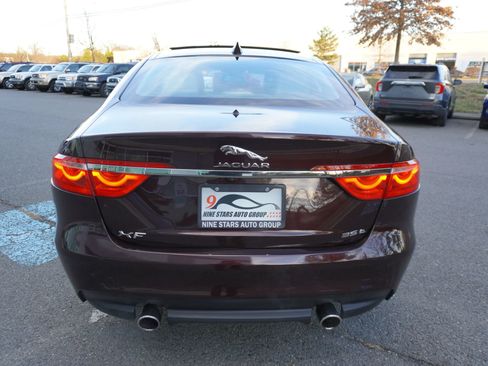Used 2017 Jaguar XF Premium image 6