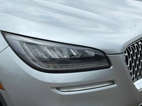 Used 2022 Lincoln Corsair FWD image 8