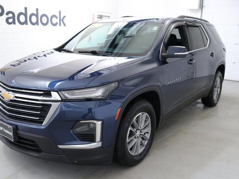 Used 2023 Chevrolet Traverse LT w/ LPO, Floor Liner Package image 3