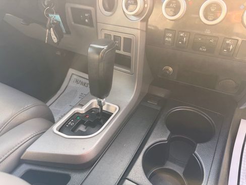 Used 2011 Toyota Sequoia SR5 image 37