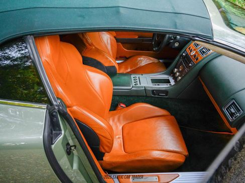 Used 2006 Aston Martin DB9 Volante RWD image 28