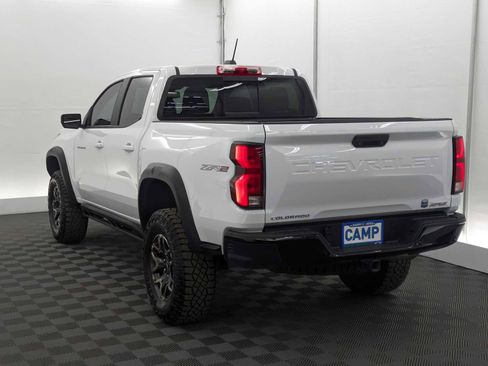 Used 2023 Chevrolet Colorado ZR2 w/ ZR2 Convenience Package III image 4