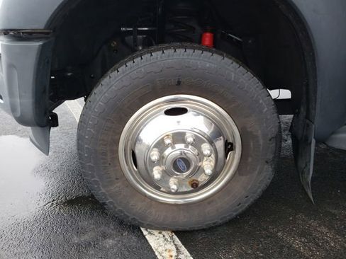 Used 2016 Ford F350 XL w/ Power Equipment Group image 27