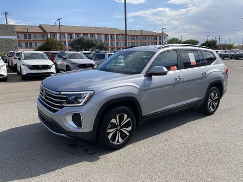Certified 2026 Volkswagen Atlas SE AWD/4WD image 50