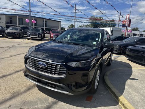 Used 2025 Ford Escape Active image 3