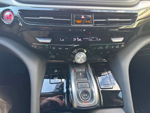 Used 2025 Acura MDX SH-AWD image 14