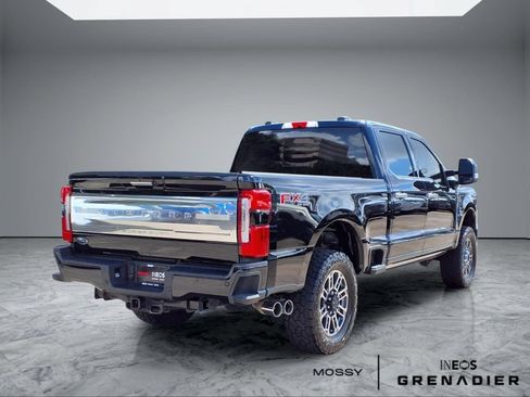 Used 2024 Ford F250 Limited w/ FX4 Off-Road Package AWD/4WD image 7