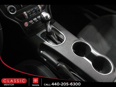 Used 2019 Ford Mustang Coupe w/ Equipment Group 101A RWD image 14
