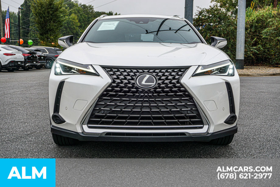 Used 2020 Lexus UX 200 w/ Accessory Package 2 FWD image 9
