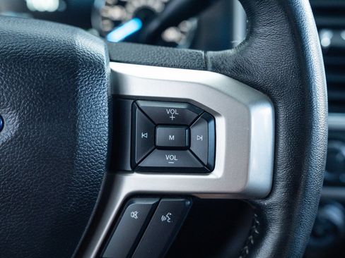 Used 2019 Ford F150 Lariat AWD/4WD image 26