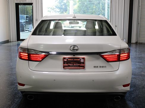 Used 2013 Lexus ES 350 w/ Premium Pkg FWD image 4