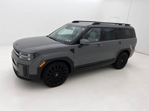 Used 2025 Hyundai Santa Fe Calligraphy image 5