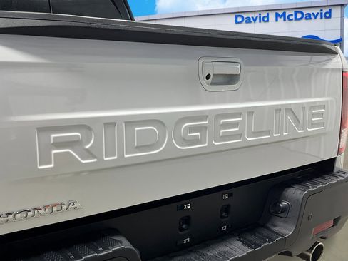 New 2026 Honda Ridgeline Black Edition image 7