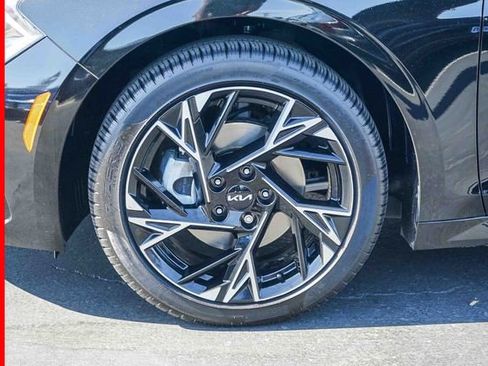 Certified 2025 Kia K5 GT-Line image 11
