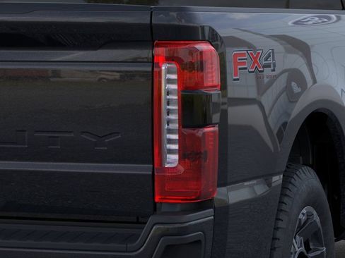 New 2026 Ford F250 XL w/ STX Appearance Package AWD/4WD image 21