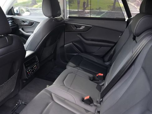 Used 2023 Audi Q8 Premium Plus w/ Premium Plus Package AWD/4WD image 14